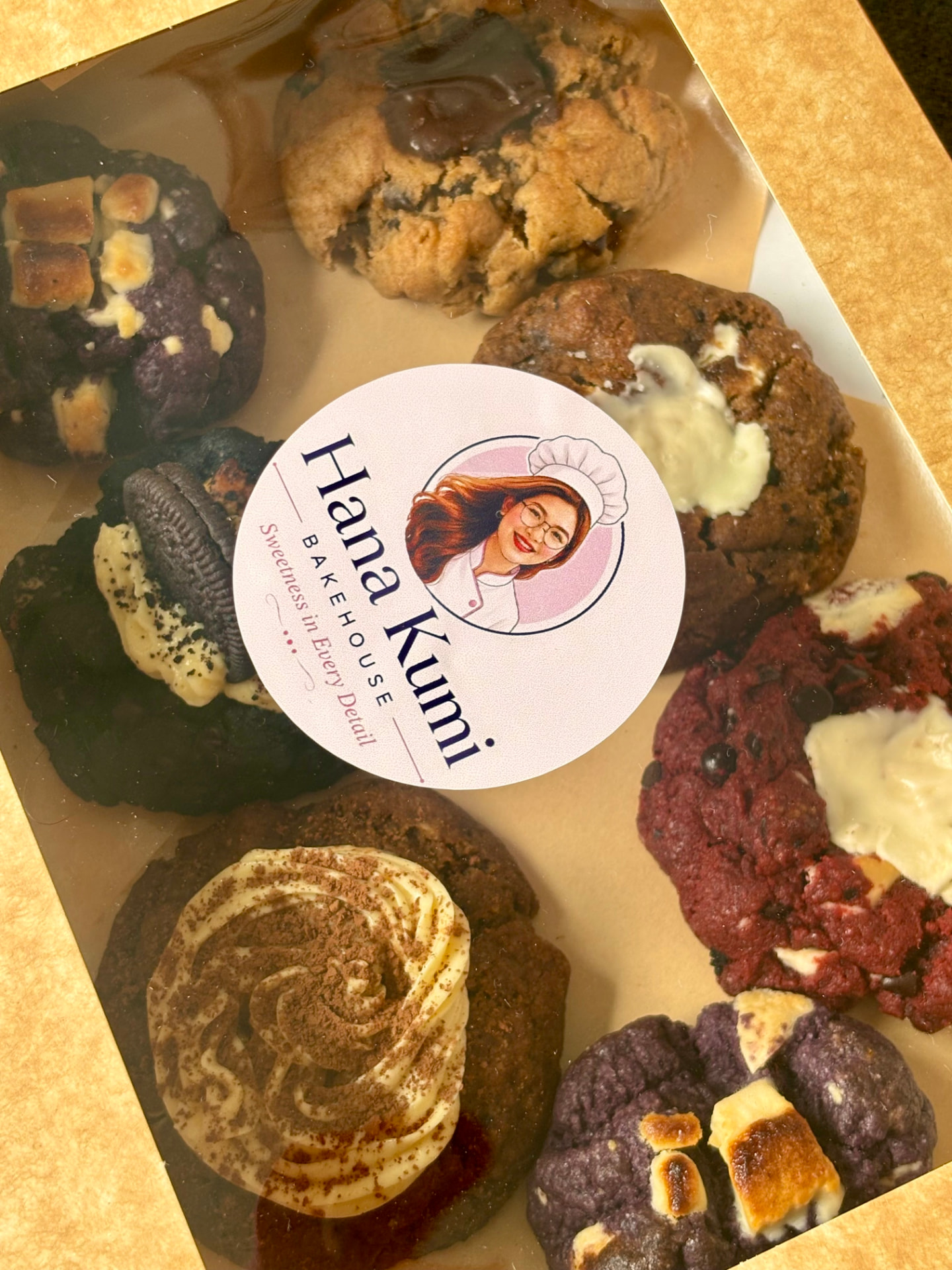 Assorted Cookie Box